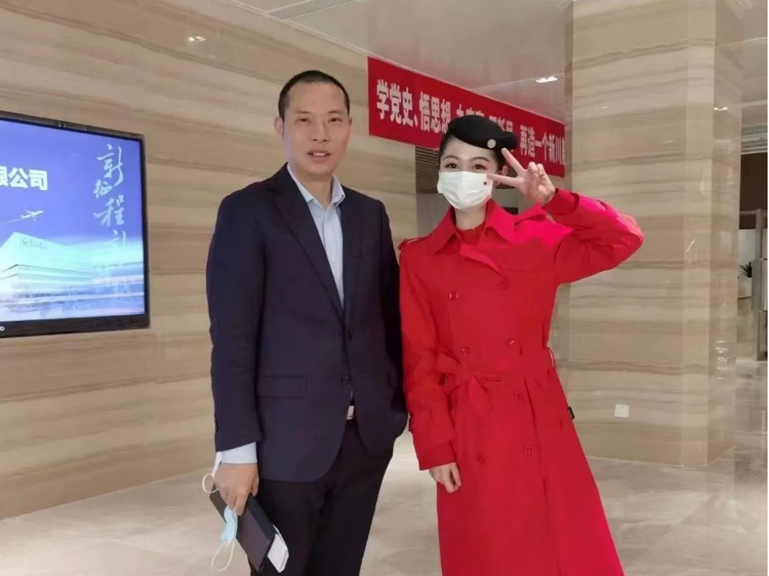 校友故事Vol.26｜從“財(cái)務(wù)”到“空乘”，專(zhuān)科高質(zhì)量就業(yè)，點(diǎn)燃藍(lán)天夢(mèng)！