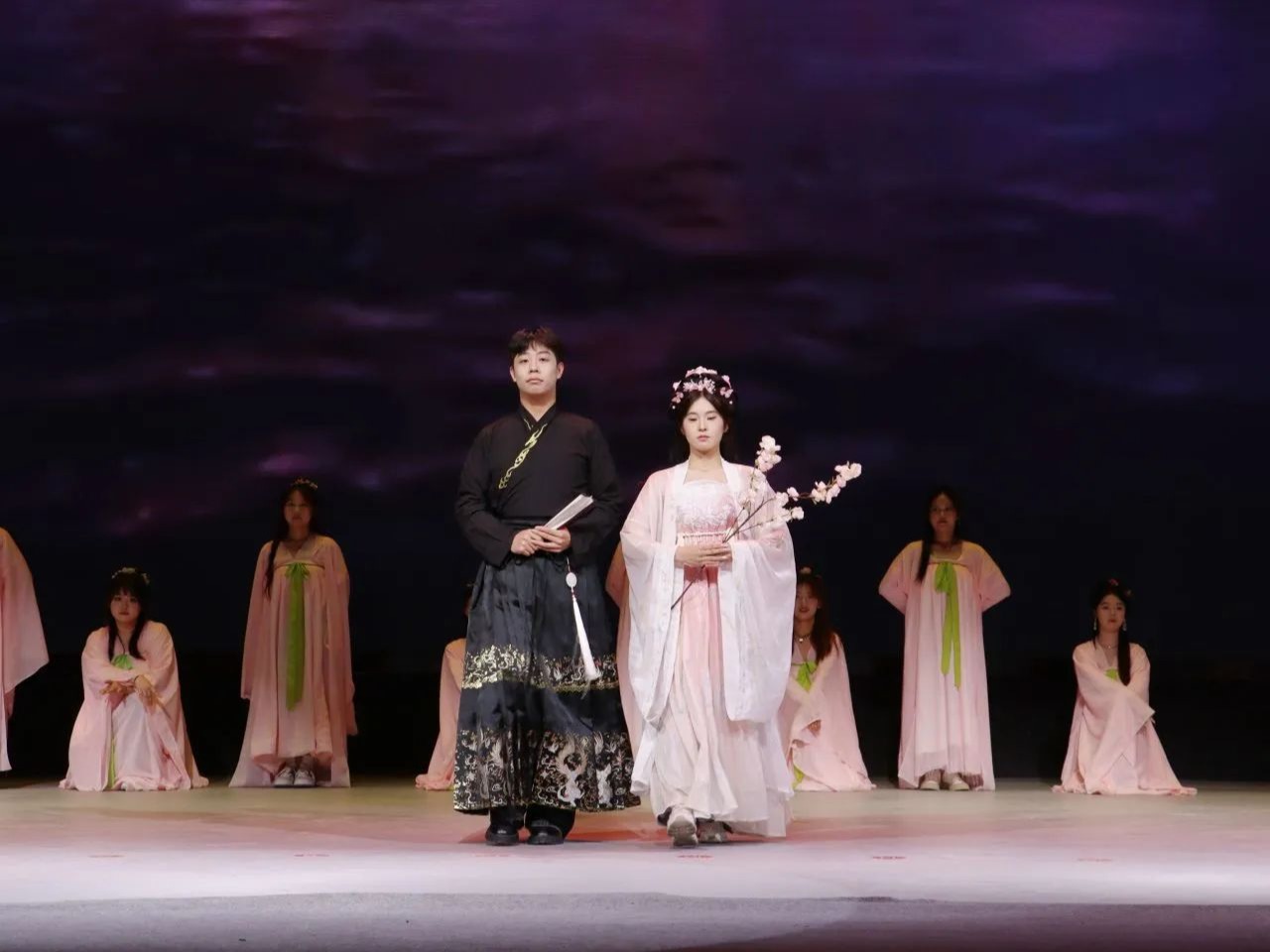 迎新晚會|以心迎新，攜手同行