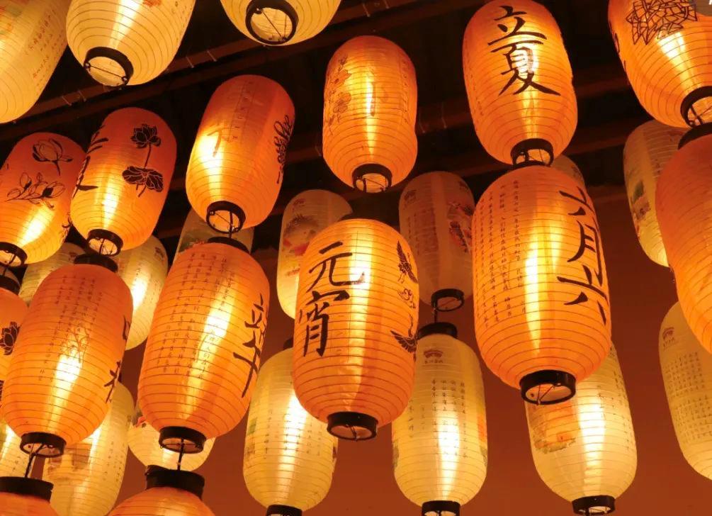 元宵 | 天上月圓，碗里浮圓，月圓人圓事事圓