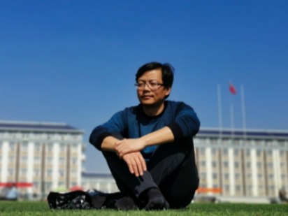   【榜樣引領(lǐng)】吳明星：治家有方為慈父 服務(wù)得法無明星   