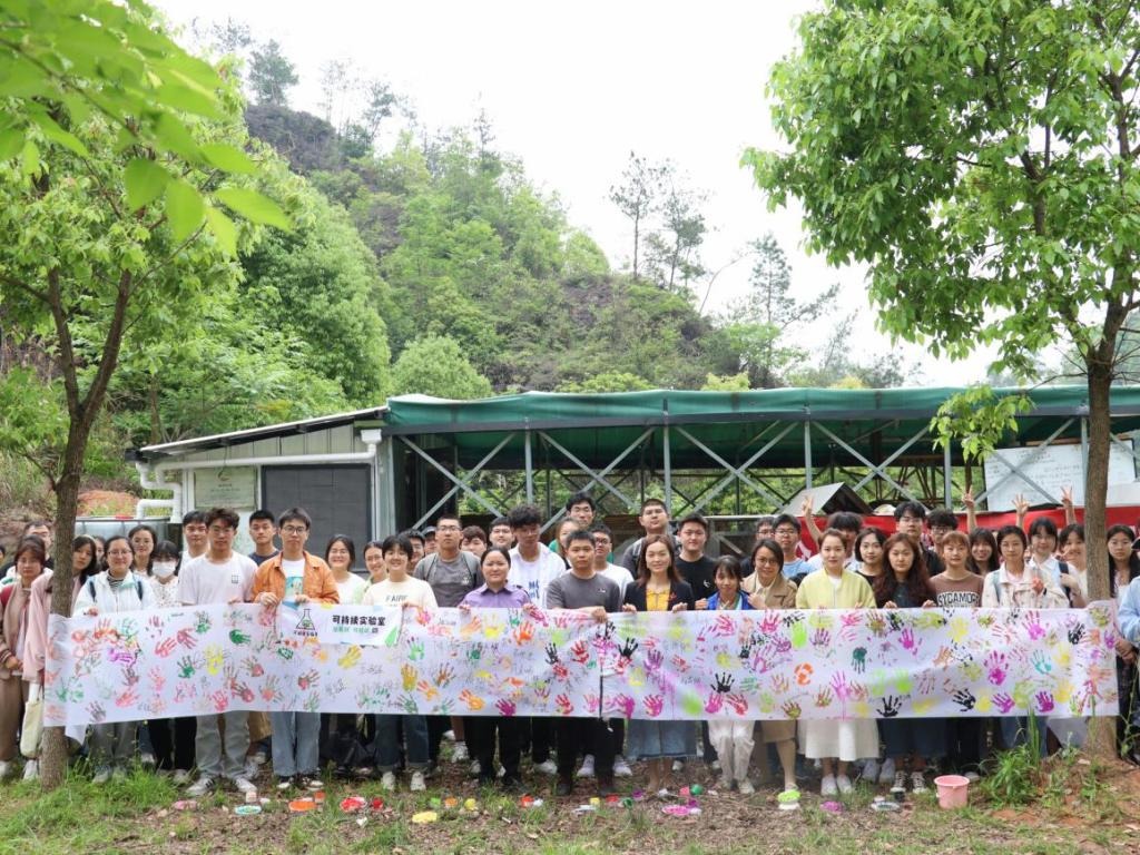 【輝煌20年】世界地球日：校園酵母公益社第二屆堆肥大賽開幕