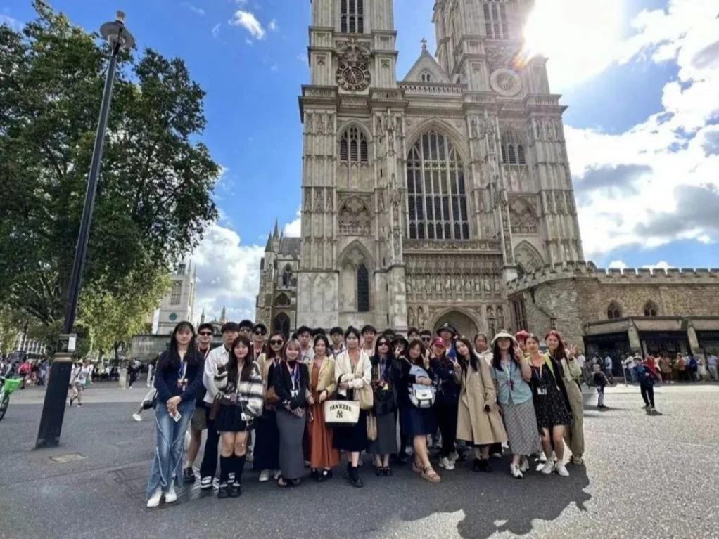 游學(xué)界“愛馬仕”｜恩施學(xué)院劍橋游學(xué)：開啟未來的知識奇幻之旅！