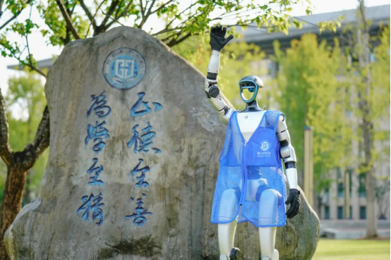 同心同行·智啟新程 | 湖北恩施學(xué)院2025級(jí)新生開啟新學(xué)期