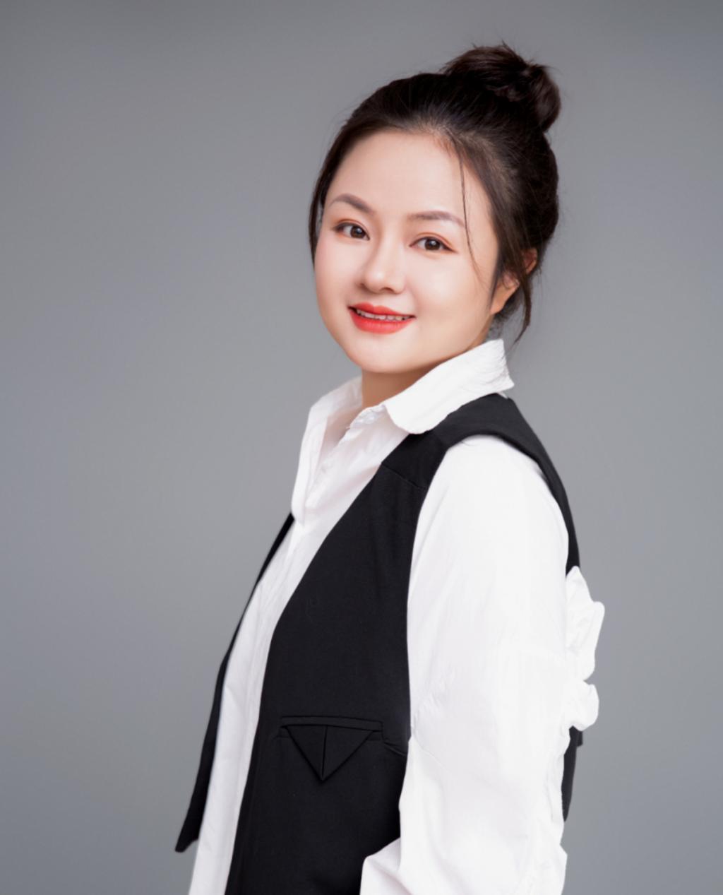 【榜樣引領(lǐng)—湖北學(xué)?！空胬砗筒凼遣粶绲臒羲?｜2021-2022學(xué)年杰出貢獻(xiàn)者系列