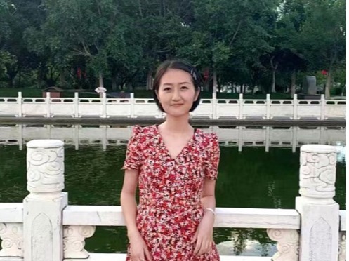 校友故事Vol.6｜從?？频窖芯可?，不被定義的人生最酷！