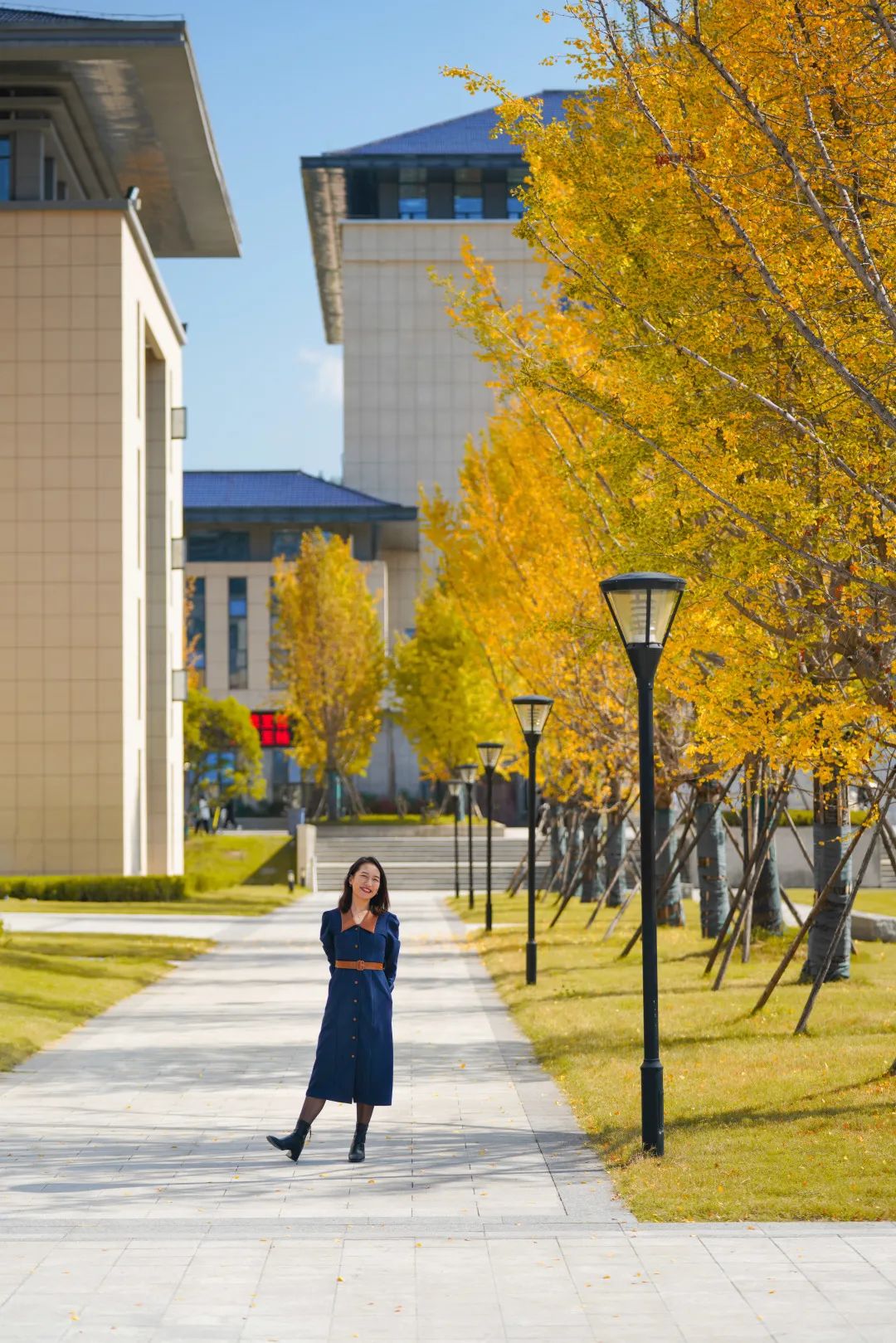 周末你好｜全新恩施學(xué)院秋日壁紙，無瑕！免費(fèi)出！