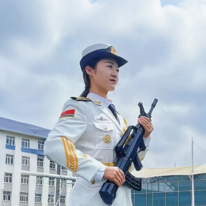 校友故事｜攜筆從戎到上岸公務(wù)員，這樣的青春，很酷！