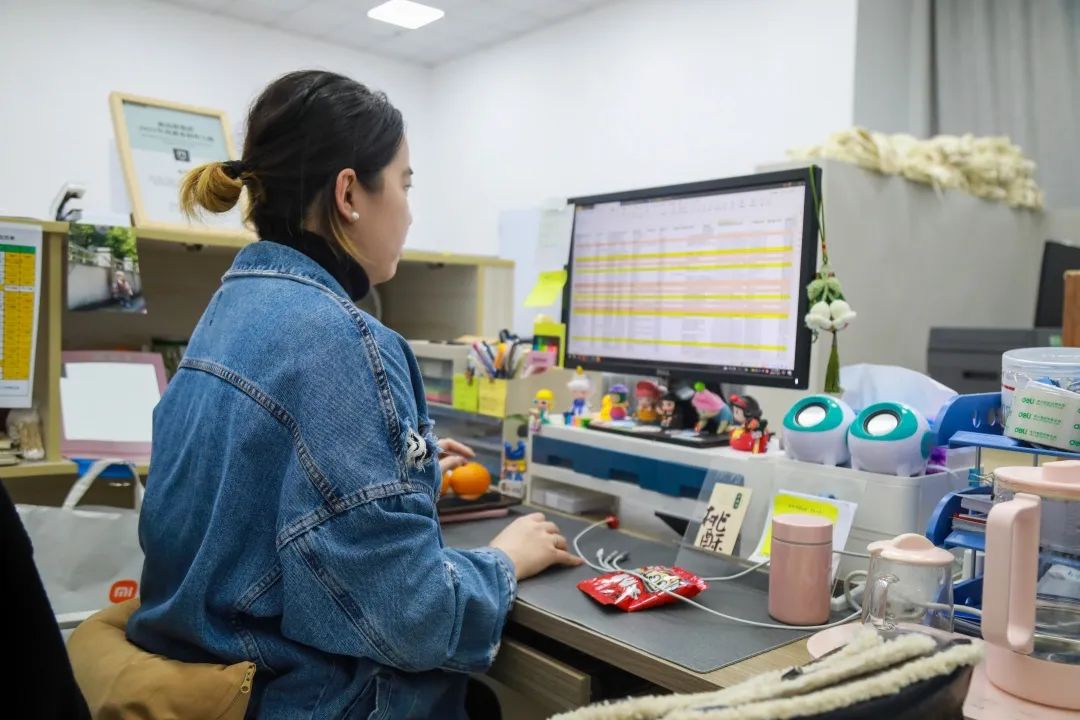 最美恩施院人｜化身學(xué)生就業(yè)“助推劑”