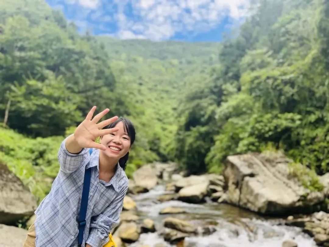  【榜樣引領(lǐng)】王超：春暖令花盛開，花亦點(diǎn)綴春天 