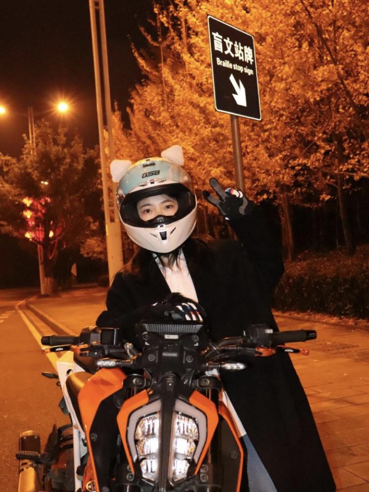 點贊新青年Vol.8｜輪椅上的黃艷琳，拼盡全力探索無限可能！