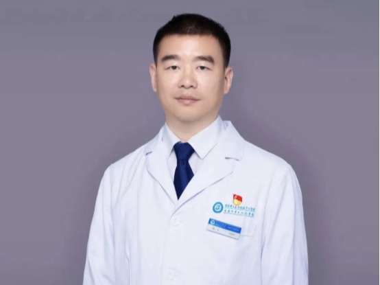 校友故事Vol.54｜黃立：國際訪問學者，睡眠與心身健康守護者